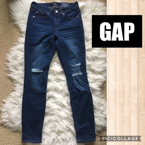 GAP Denim - NWT GAP Mid Rise Curvy True Skinny Jeans Sz 27